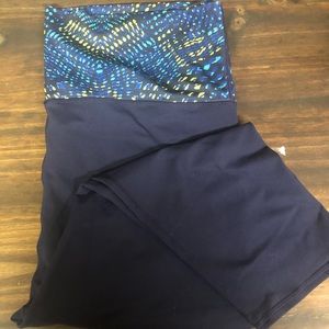 Fabletics capris
